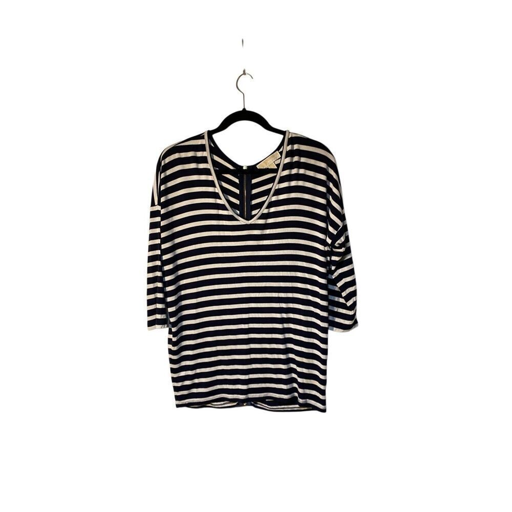 Michael Kors, blue and white striped 3/4 sleeve, V-neck top size small - Picture 2 of 3
